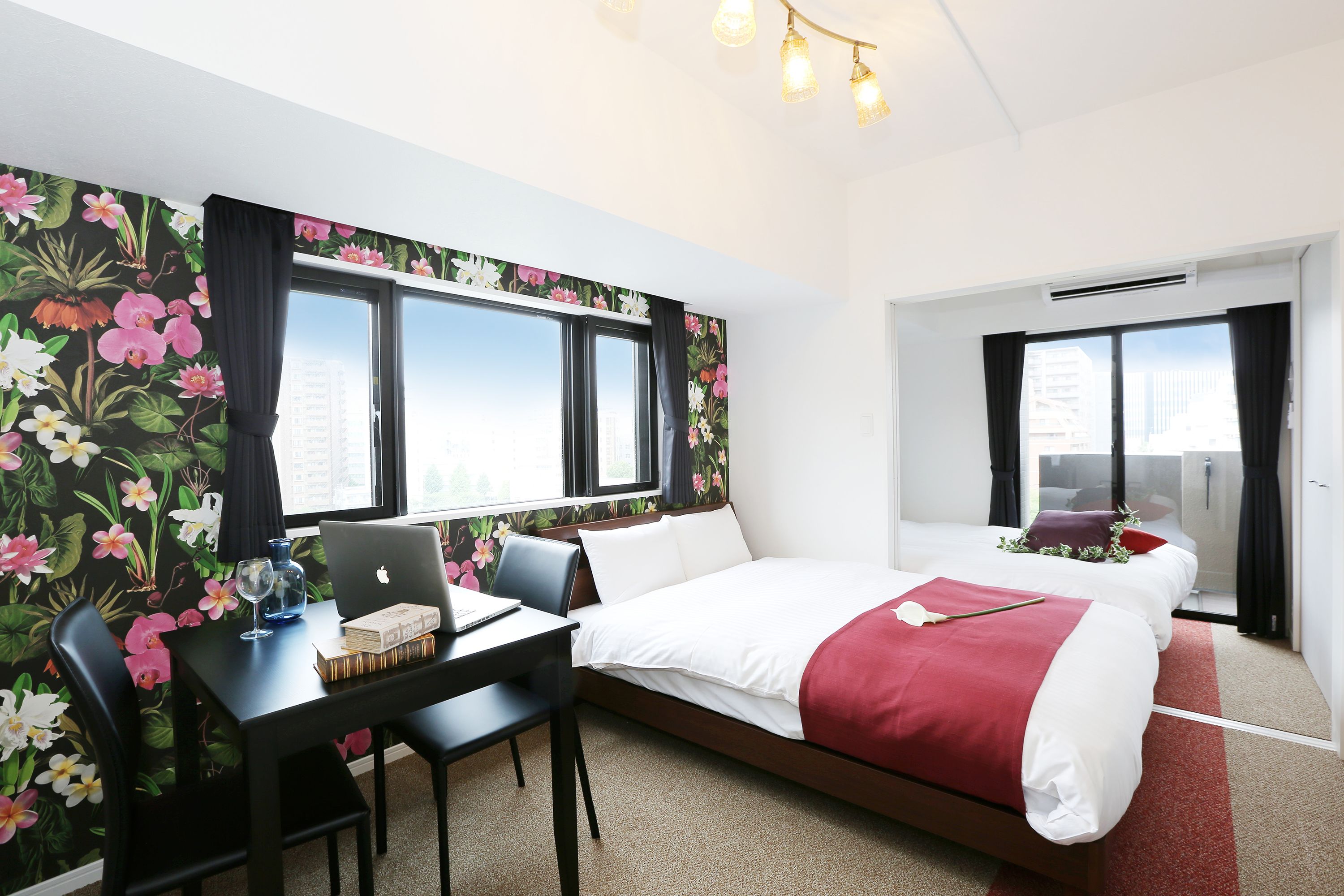 soundproofing, free wifi