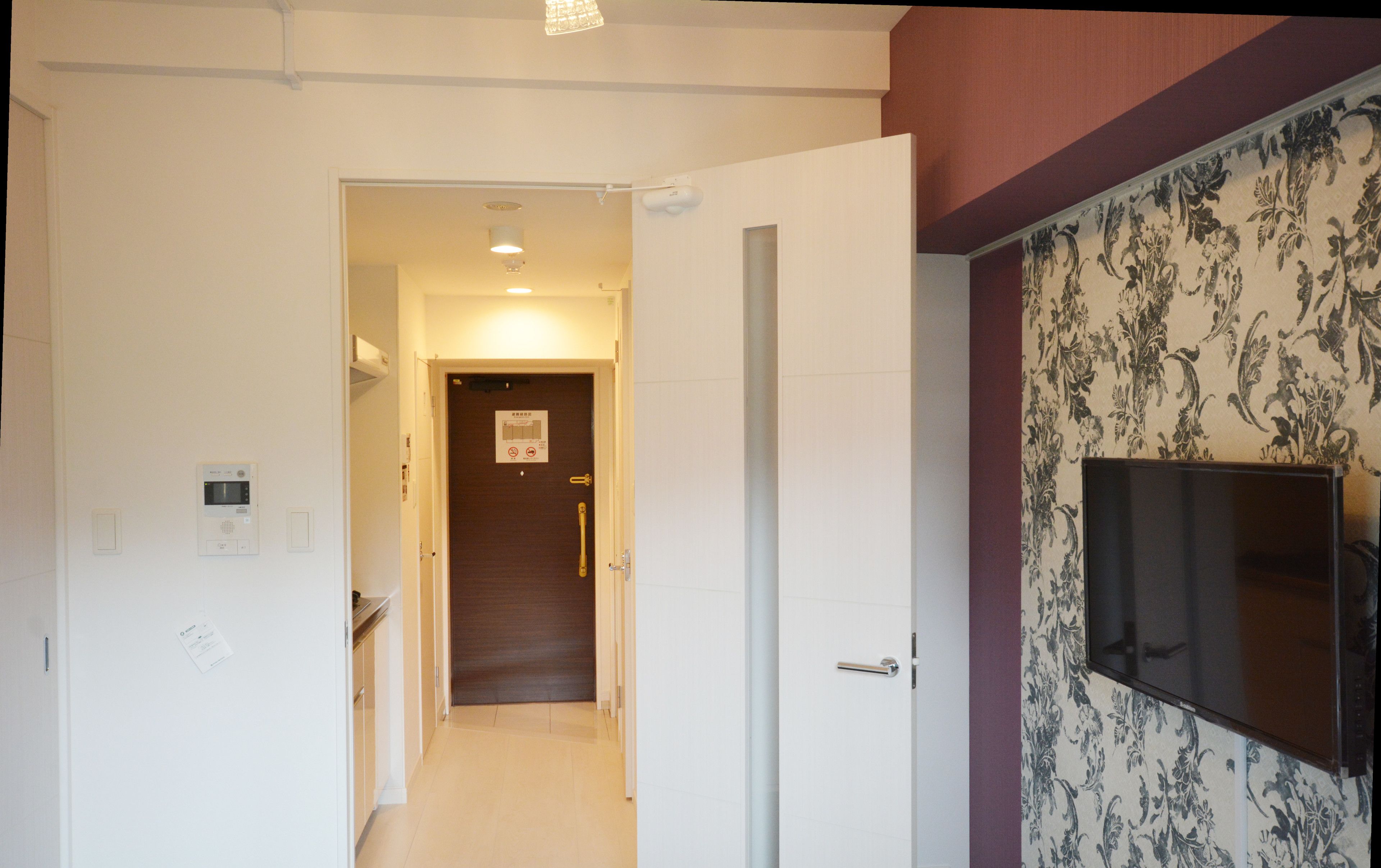 soundproofing, free wifi