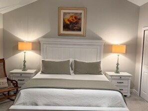 4 bedrooms, iron/ironing board, free WiFi