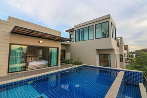 Terrace/patio - Villa Ozone Pattaya (Sattahip)
