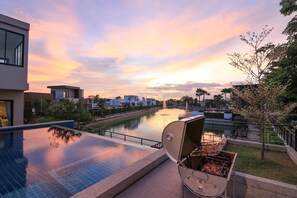 BBQ/picnic Area - Villa Ozone Pattaya (Sattahip)