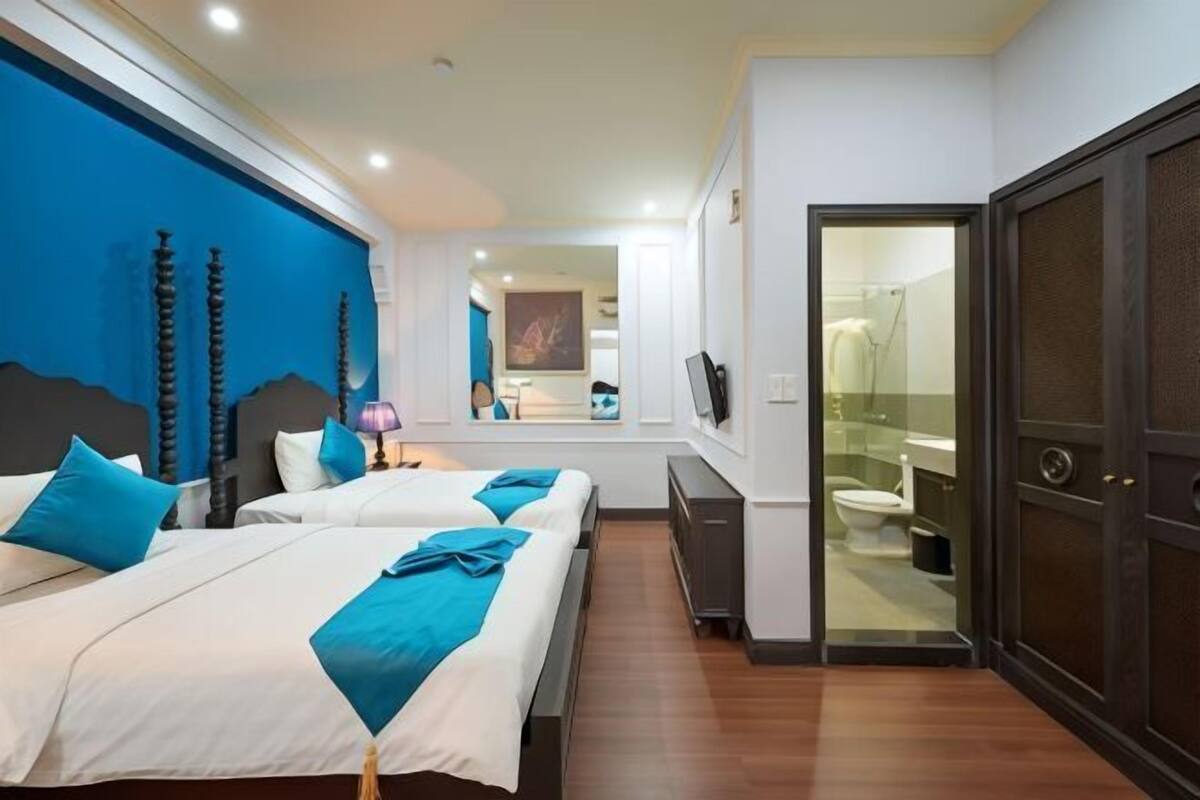 1 bedroom, minibar, in-room safe, desk