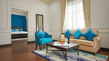 Suite Room | 1 bedroom, minibar, in-room safe, desk