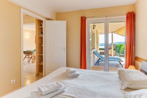 2 chambres, fer et planche à repasser, accès au Wi-Fi (inclus)