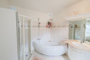 Badewanne, Handtücher