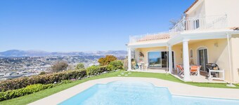 LA CASETTA DEI FIORI VI3078 by RIVIERA HOLIDAY HOM