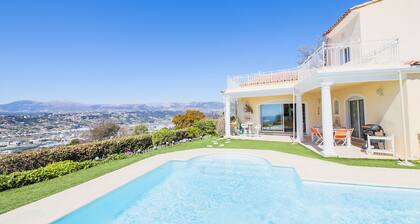 LA CASETTA DEI FIORI VI3078 by RIVIERA HOLIDAY HOM