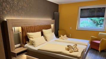 Standard Double or Twin Room (free public transport ticket)