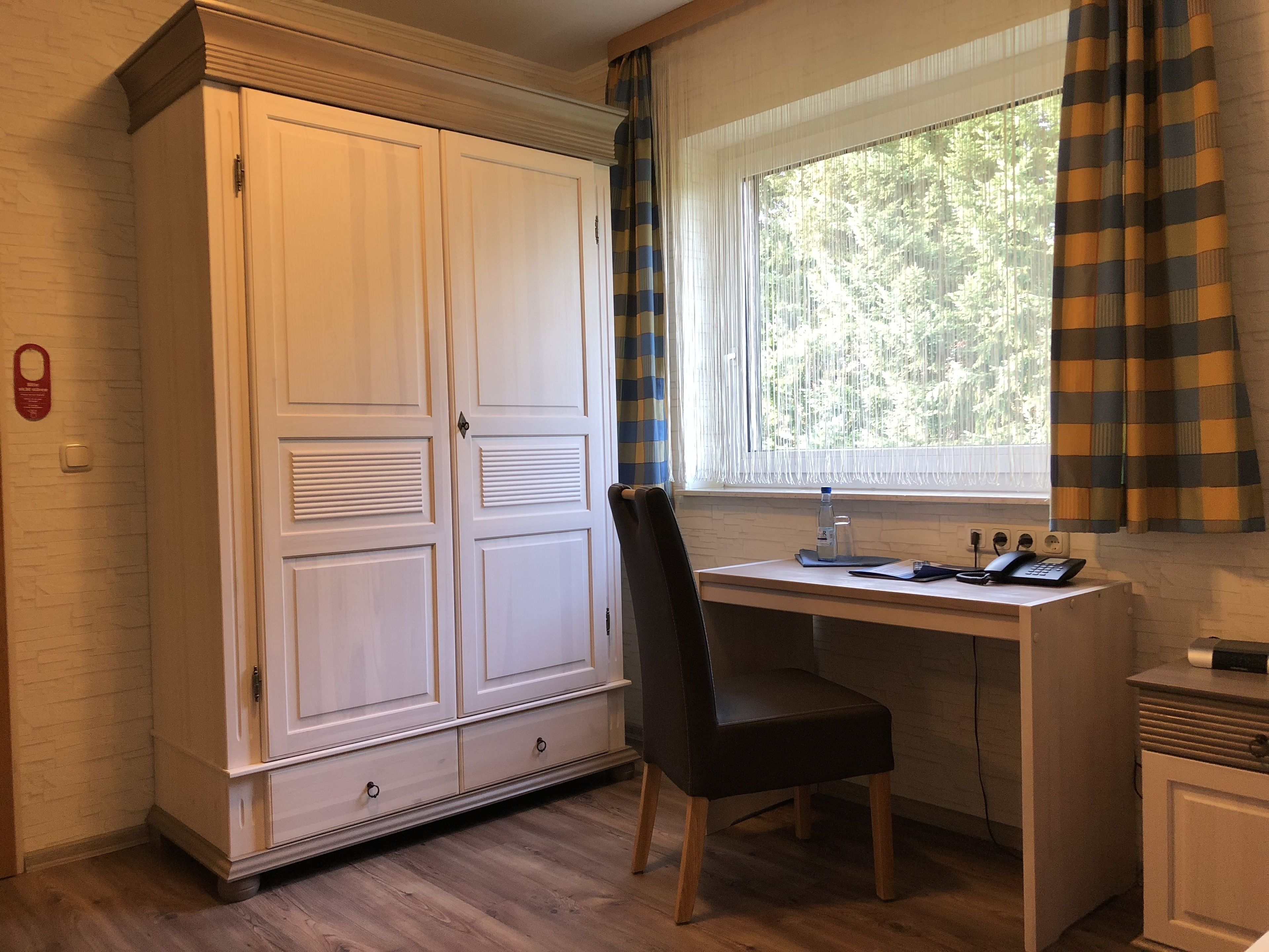 standard single room (free public transport ticket) | hypo-allergenic bedding, desk, blackout curtains, soundproofing