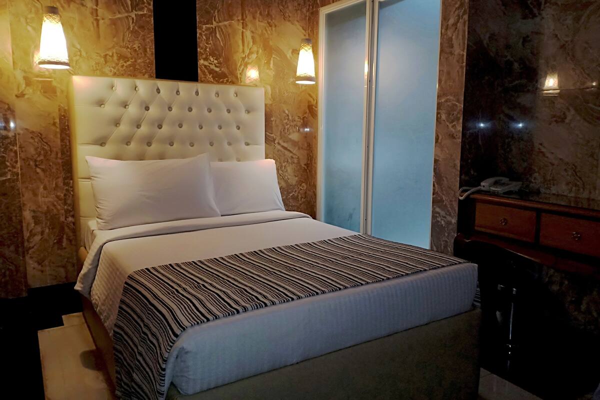 Standard Room | In-room safe, desk, soundproofing, iron/ironing board (on request)