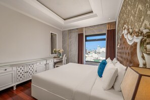 Hugo Boss Two Bedroom Apartment | 3 bedrooms, desk, blackout curtains, iron/ironing board - Rung Huong Apartment (Da Nang)