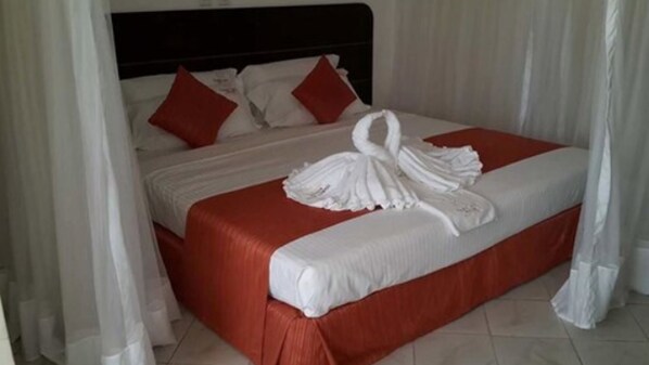 Cottage, Non Smoking