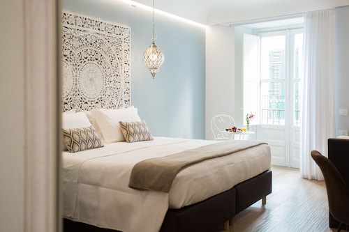 Bellaroto Suite & Spa - Charming Boutique Rooms