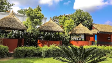 Familiekamer, 2 eenpersoonsbedden, uitzicht op tuin | Kameruitzicht