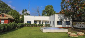 الإطلالة من المنشأة