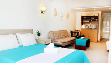 WiFi (free), bed sheets