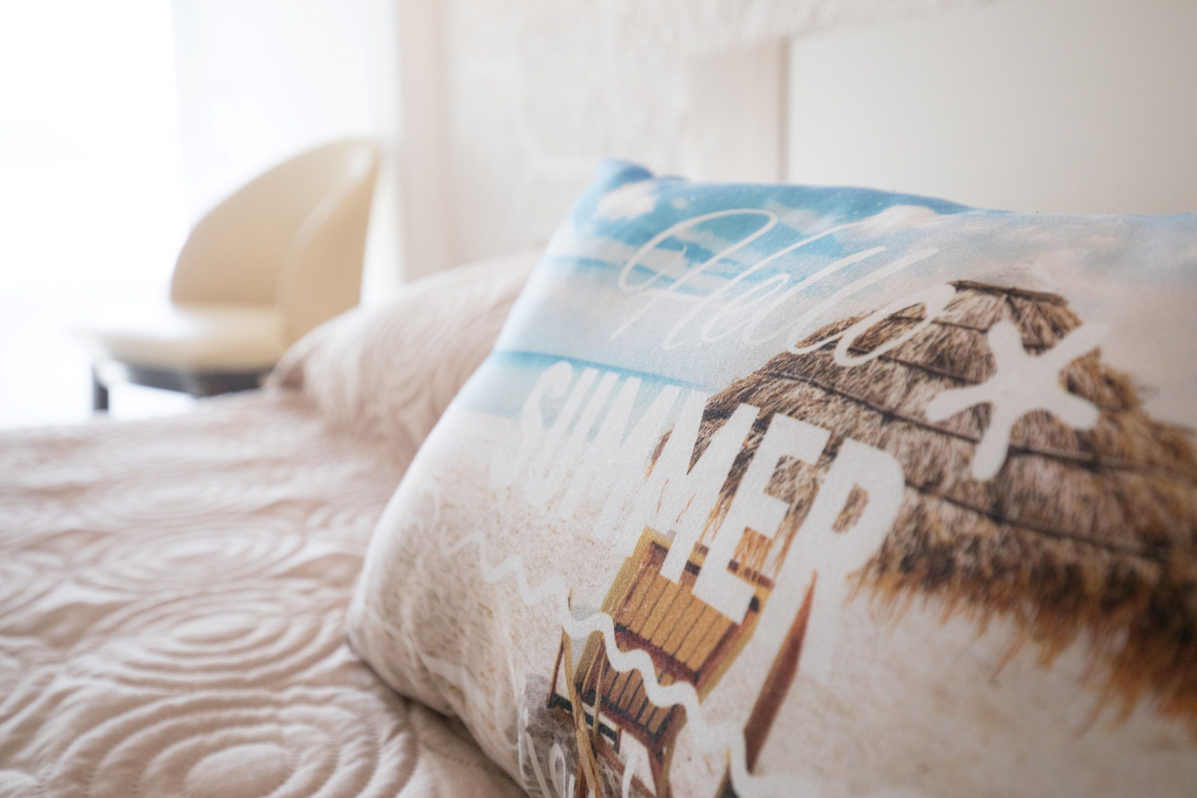 deluxe double room | free wifi, bed sheets