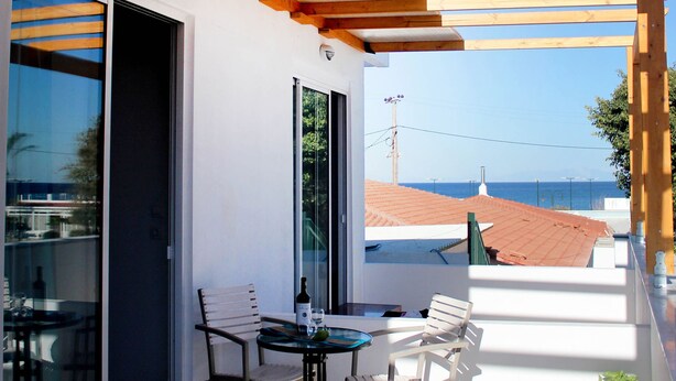 Free WiFi, bed sheets - Bivalvia Beach Plus (Rhodes)
