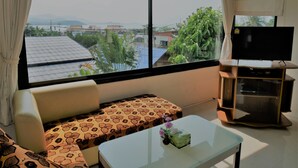 Living area - Sunset Inn (Koh Samui)