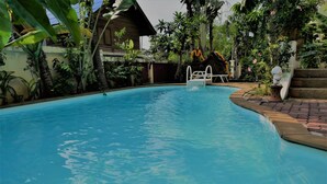 Outdoor pool - Sunset Inn (Koh Samui)