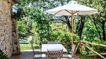 Classic-Apartment, 1 Schlafzimmer | Terrasse/Patio