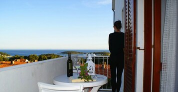 Double Room (5) | Balcony