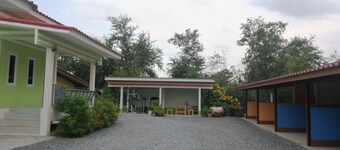 Baan Khun Resort