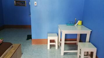 Standard Double Room | Room amenity