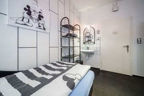 Einzelzimmer, Gemeinschaftsbad