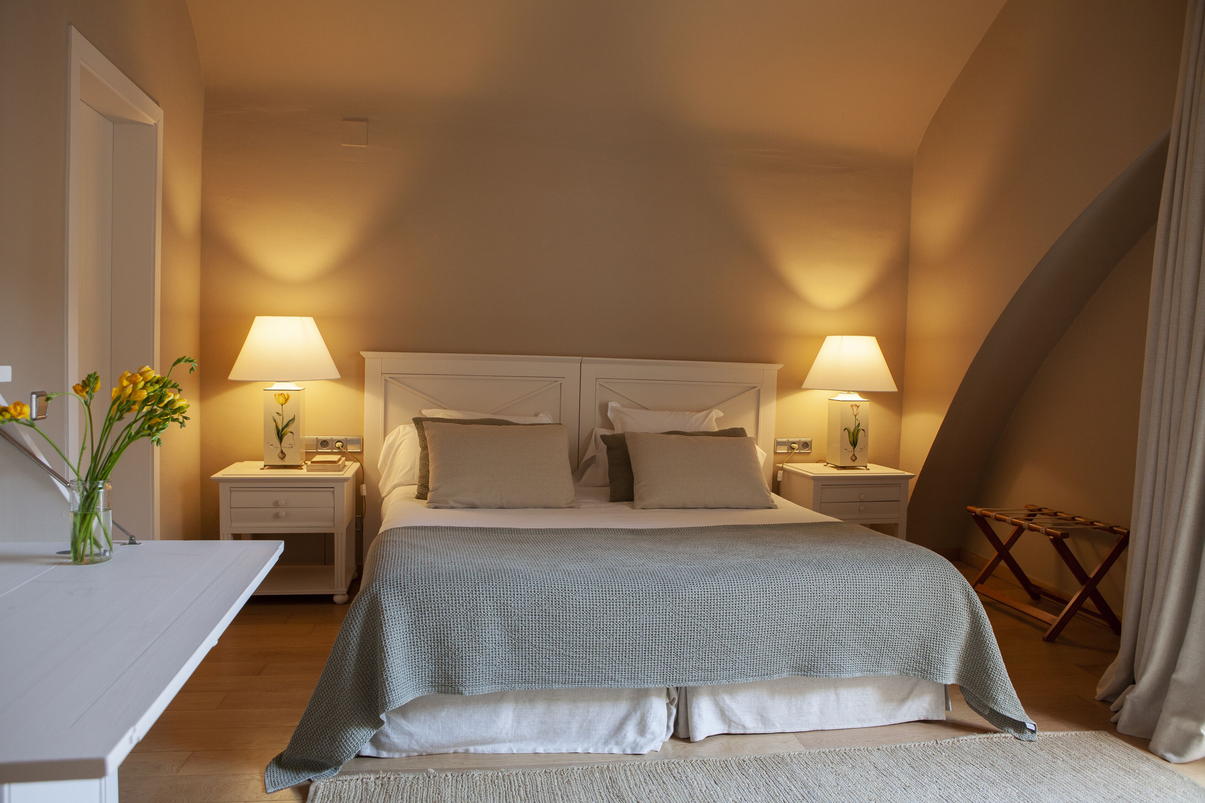 double room, balcony | minibar, in-room safe, desk, soundproofing