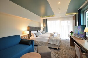 Deluxe Double Room, Sea View | Beach/ocean view