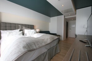 Coffres-forts dans les chambres, bureau, chambres insonorisées