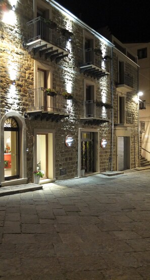 Front of property – evening/night
