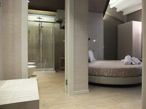 Minibar, in-room safe, desk, soundproofing - Notti O'Tunn (Geraci Siculo)