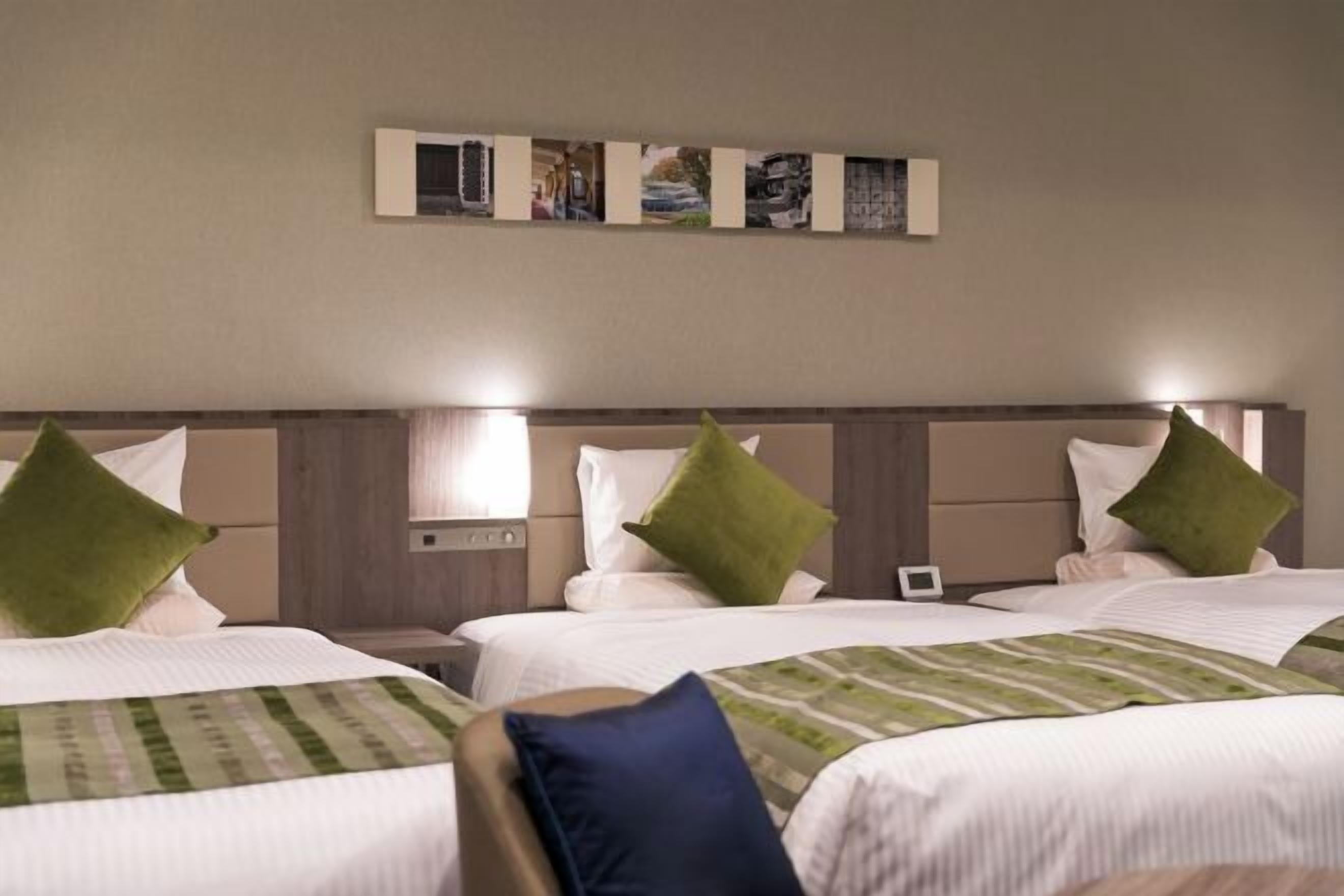 In-room safe, desk, blackout drapes, free WiFi