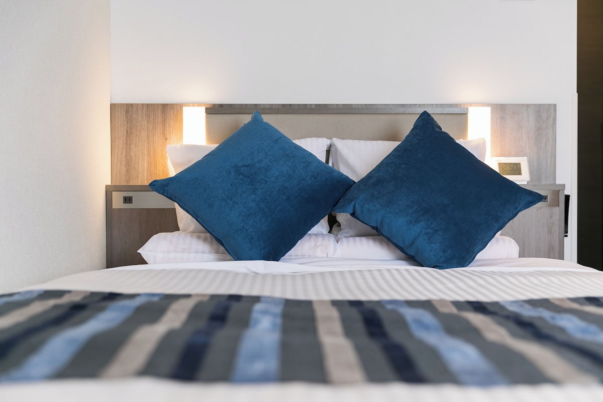 In-room safe, desk, blackout drapes, free WiFi