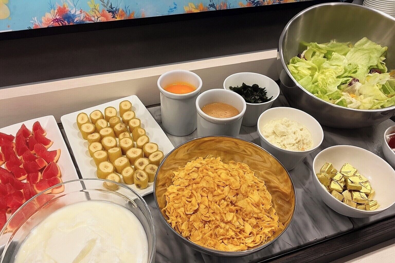 daily buffet breakfast (jpy 1500 per person)