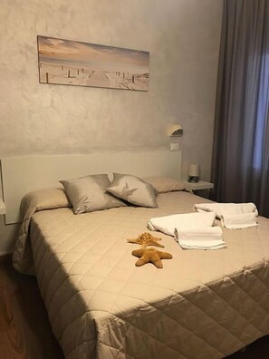 Coffres-forts dans les chambres, lits bébé (en supplément)