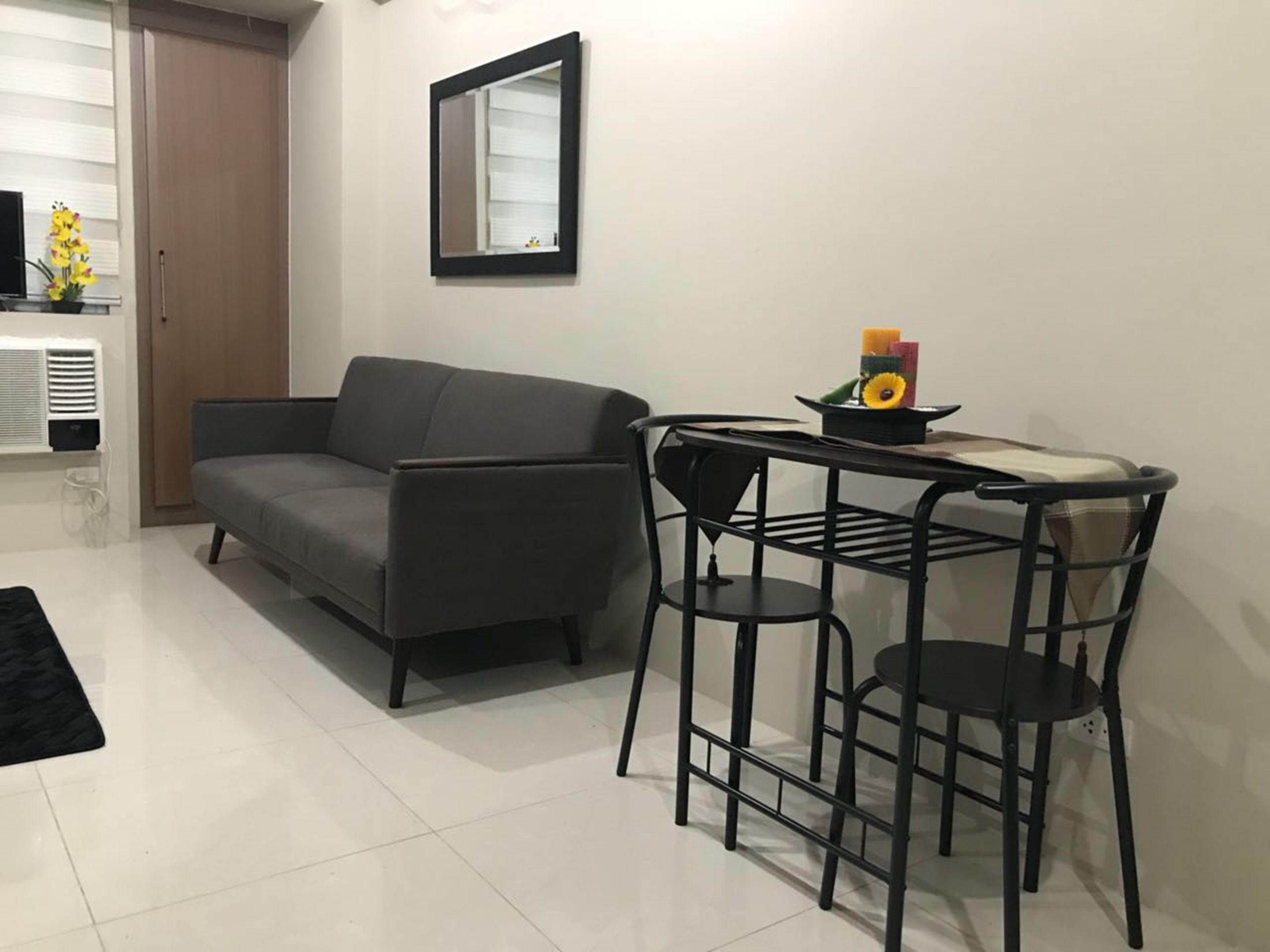 Estúdio | Sala de estar | Smart TV