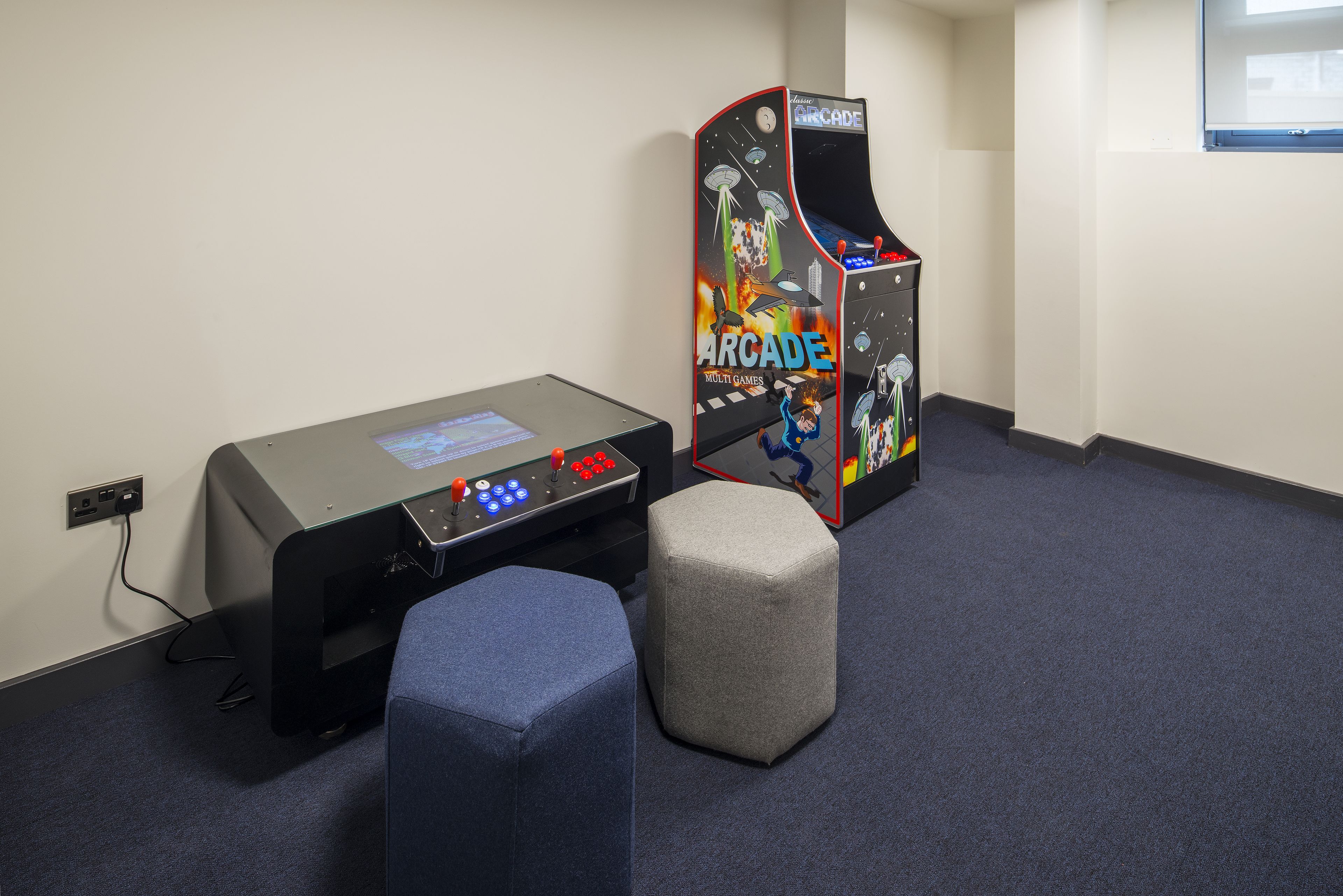 Foto - Destiny Student - New Mill