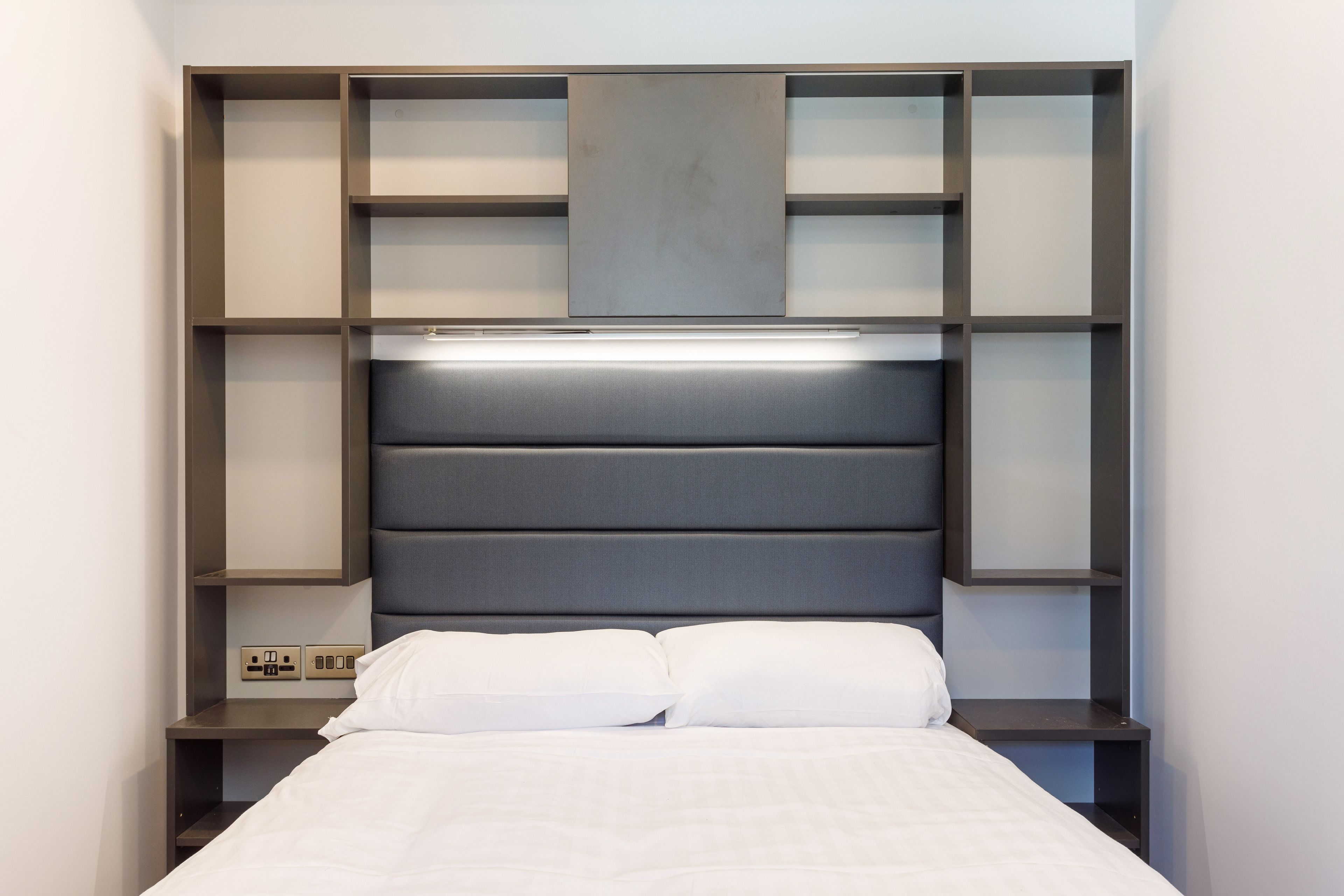 Foto - Destiny Student - New Mill