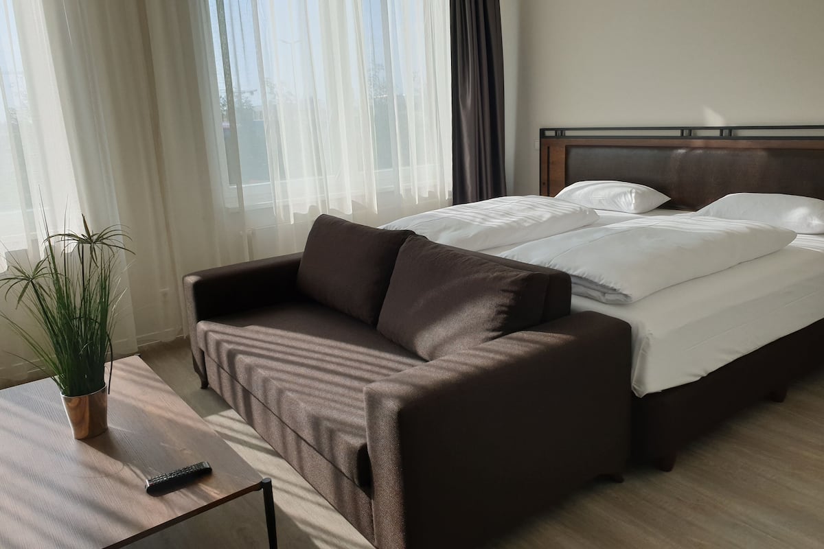 1 slaapkamer, luxe beddengoed, een kluis op de kamer
