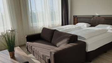 1 bedroom, premium bedding, in-room safe, blackout curtains