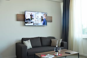 1 bedroom, premium bedding, in-room safe, blackout drapes - Motel Plus Schönefeld (Schoenefeld)