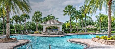 2 piscinas al aire libre