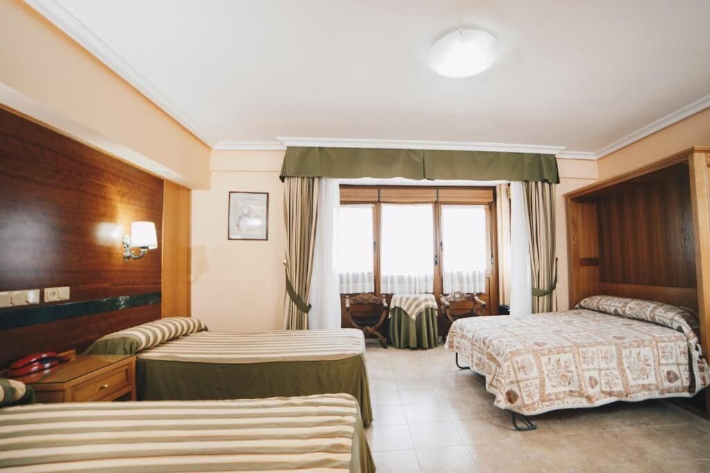 Down comforters, free WiFi, bed sheets