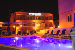 Outdoor pool - Toros Hotel (Didim)