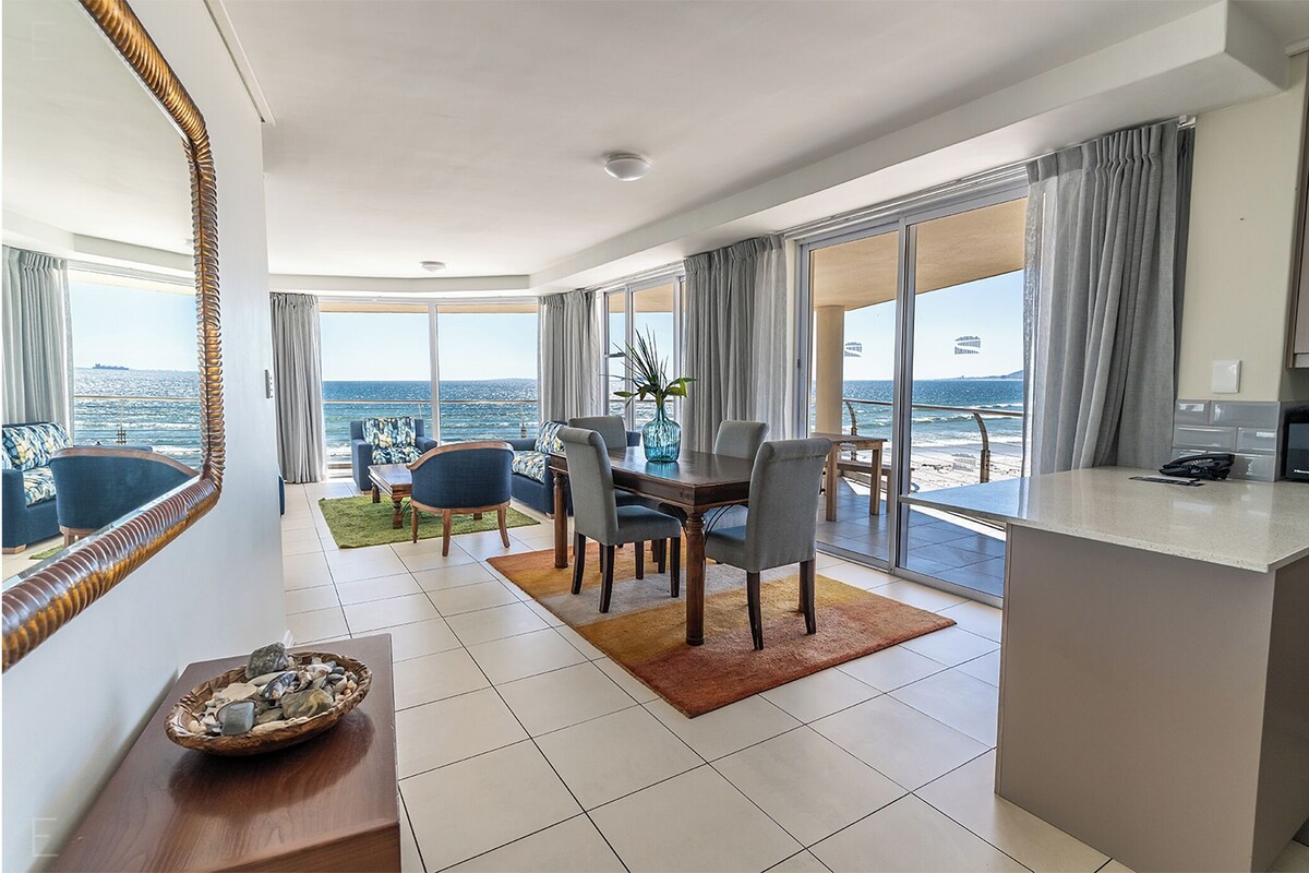 Apartment, 2 Schlafzimmer, Meerblick | Wohnbereich