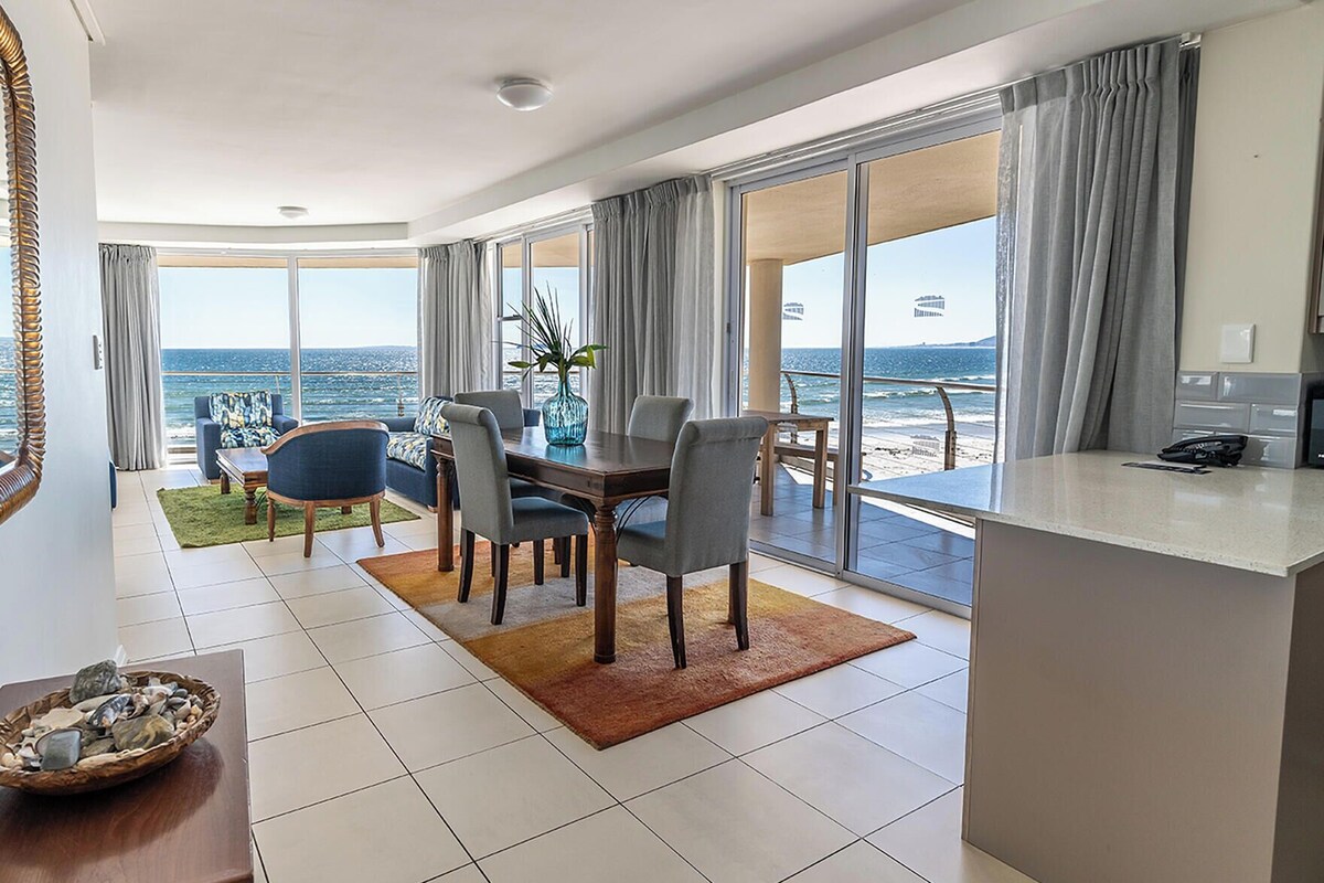 Apartment, 2 Schlafzimmer, Meerblick | Wohnbereich