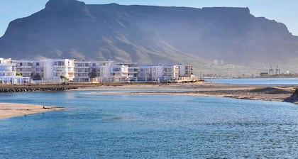Lagoon Beach Hotel Apartments